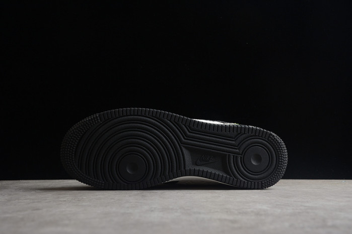 LV X NIKE AIR FORCE SNEAKER LK0236