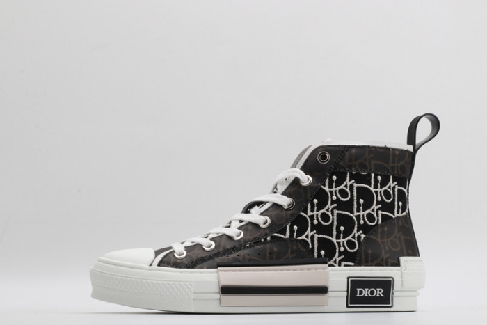 DR B23 OBLIQUE TOP SNEAKER