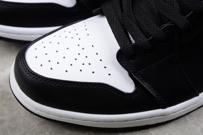 Air Jordan 1 Low "White Toe" 553558-063