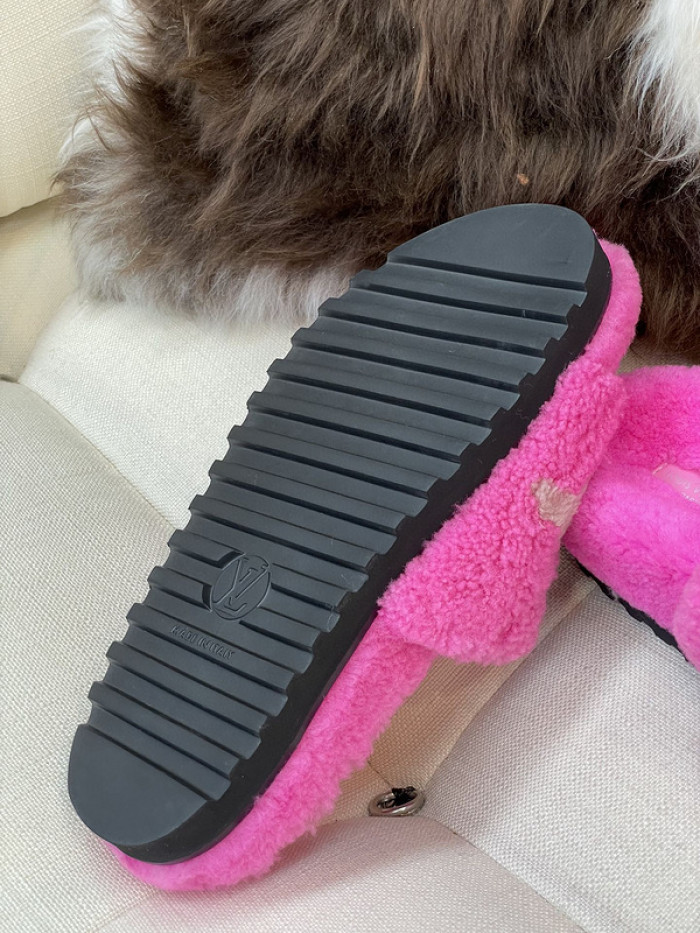 LVT SLIDE