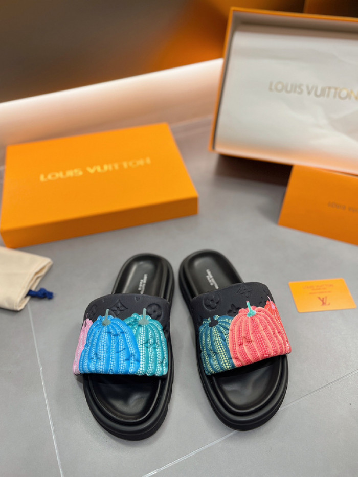 LVT SLIDES LVS-32