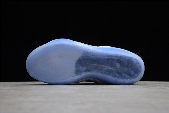 NIKE Kobe 11 EP