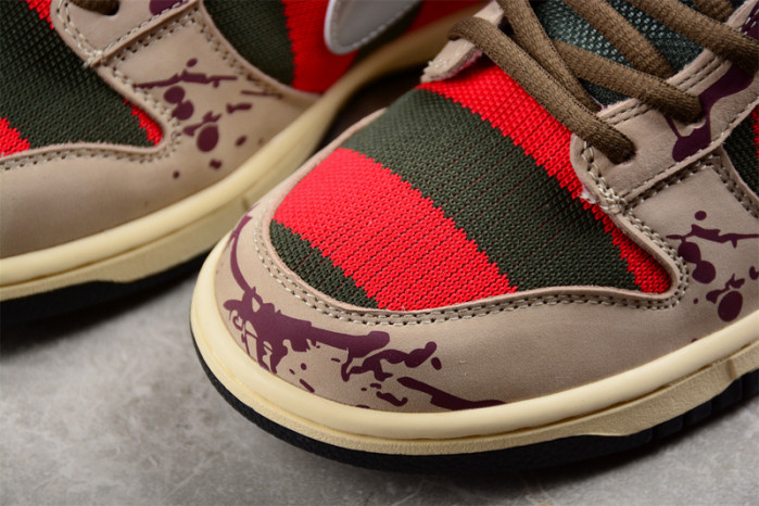 NIKE DUNK LOW PRO SB 