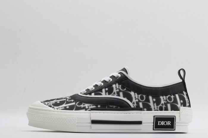 DR B23 OBLIQUE TOP SNEAKER