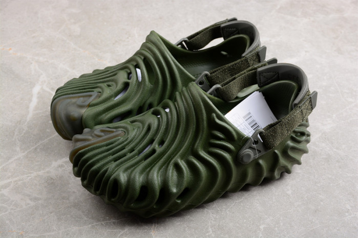 CROCS POLLEX CLOG BY SALEHE BEMBURY CUCUMBER 207393-309