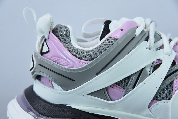 BL TRAINERS TRACK