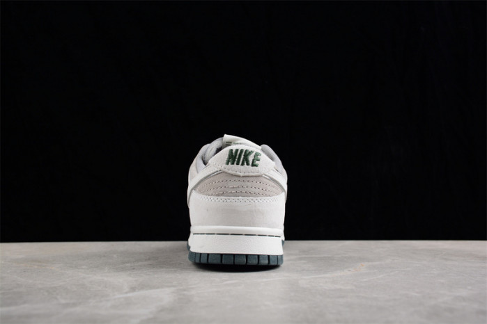 Otomo Katsuhiro x Nk SB Dunk Low "Steamboy OST" LF0039-035