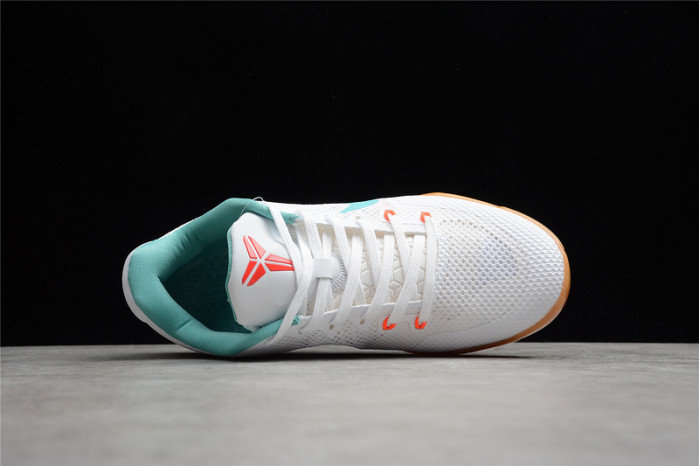 NIKE KOBE 11 