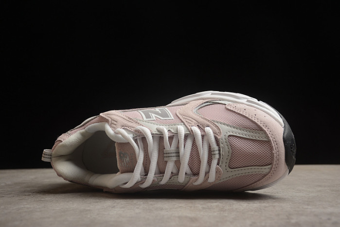 New Balance 530