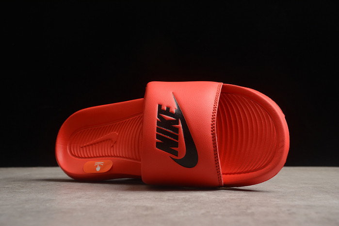 NK SLIDE CN9675-600