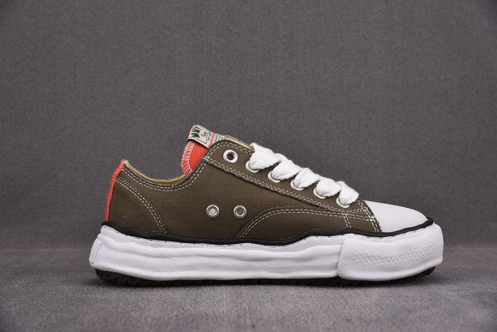 Maison Mihara Yasuhiro sneaker mmy-33