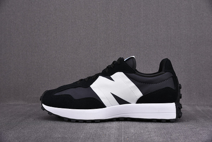 New Balance NB327C