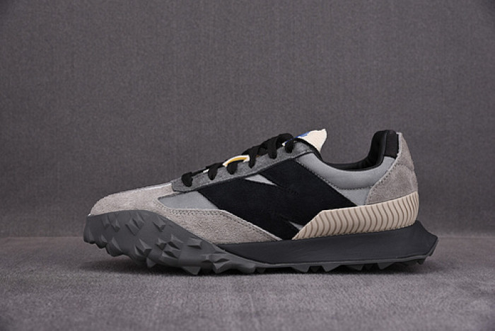New Balance UXC72 B