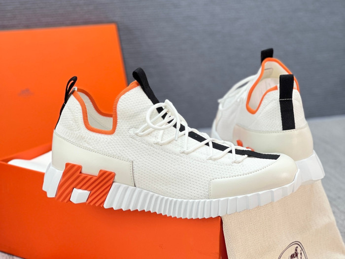 H**me5 sneaker hms012