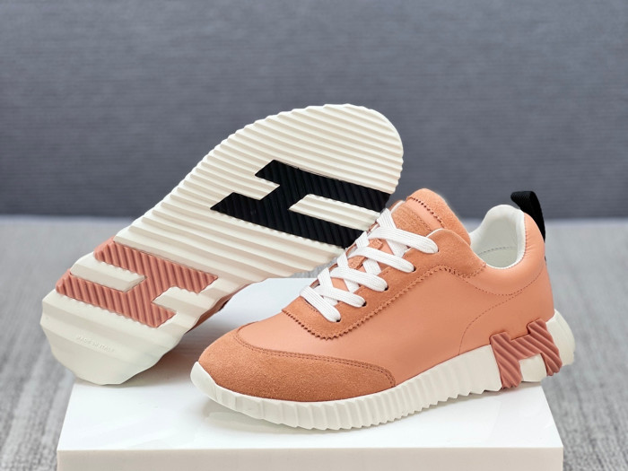 H**me5 sneaker hms015