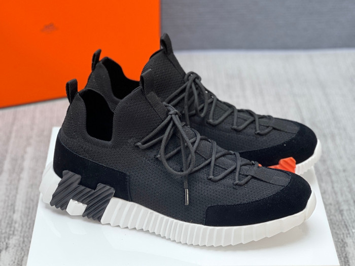 H**me5 sneaker hms019