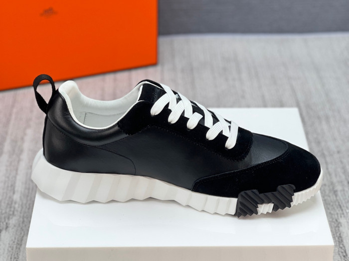 H**me5 sneaker hms009