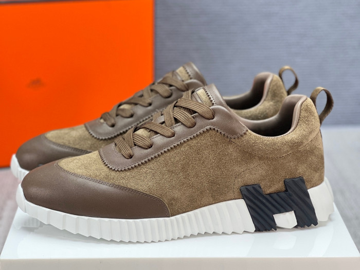 H**me5 sneaker hms004