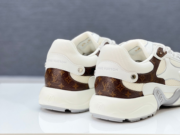 l0vis Vvtt0n olympia l&v-267